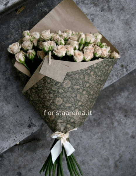 Fascio di rose country